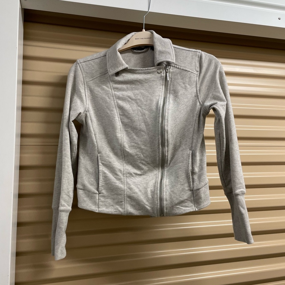 Down from $75!🎉Halston Gray Cropped Moto Jacket